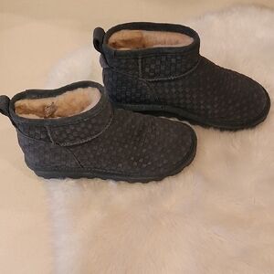 Womens BEARPAW Boots